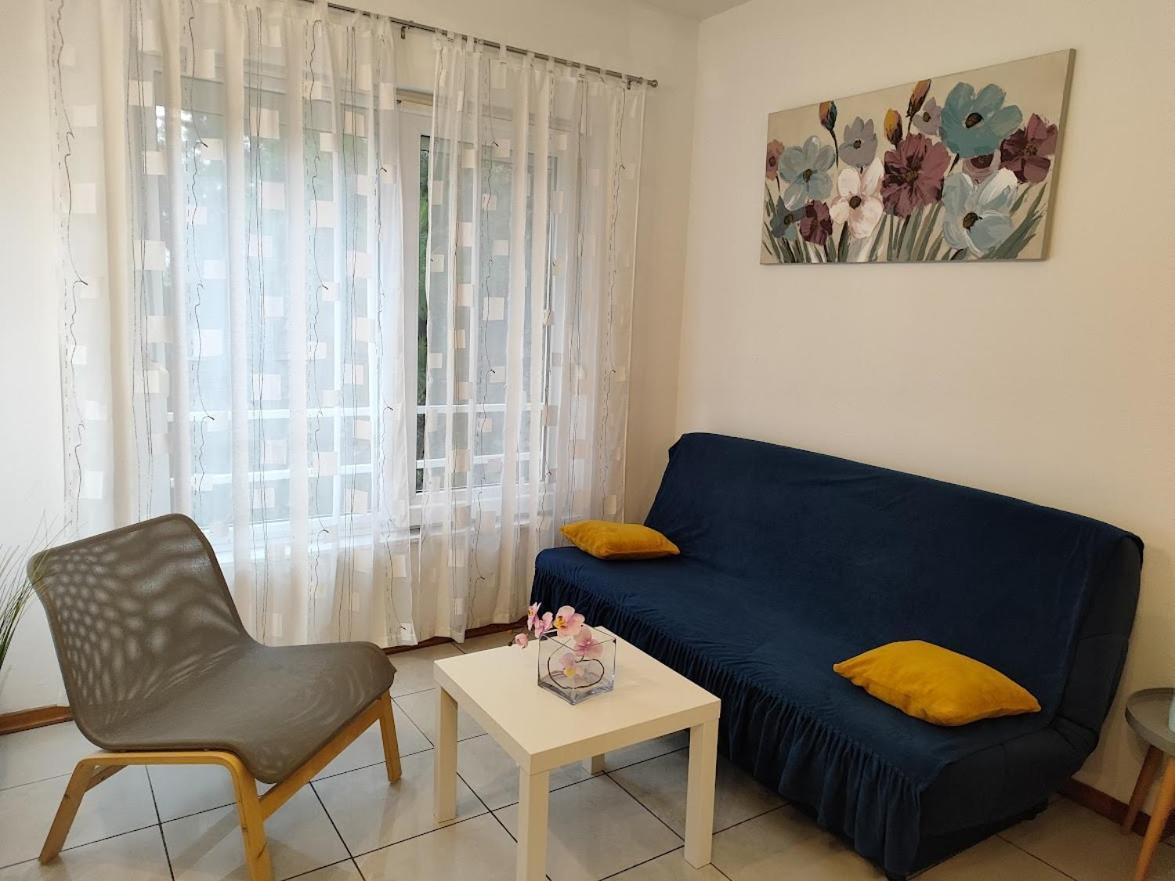 Nemira Beach Apartments Omiš Extérieur photo