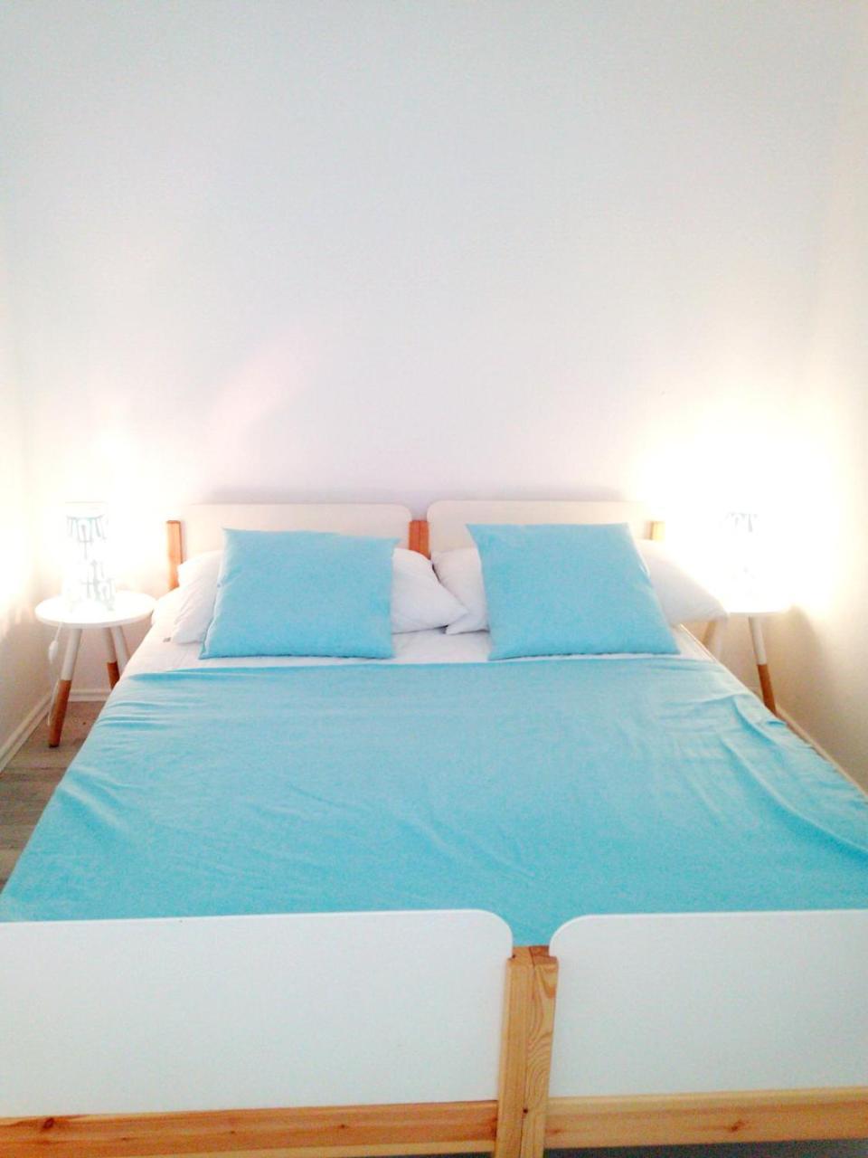 Nemira Beach Apartments Omiš Extérieur photo