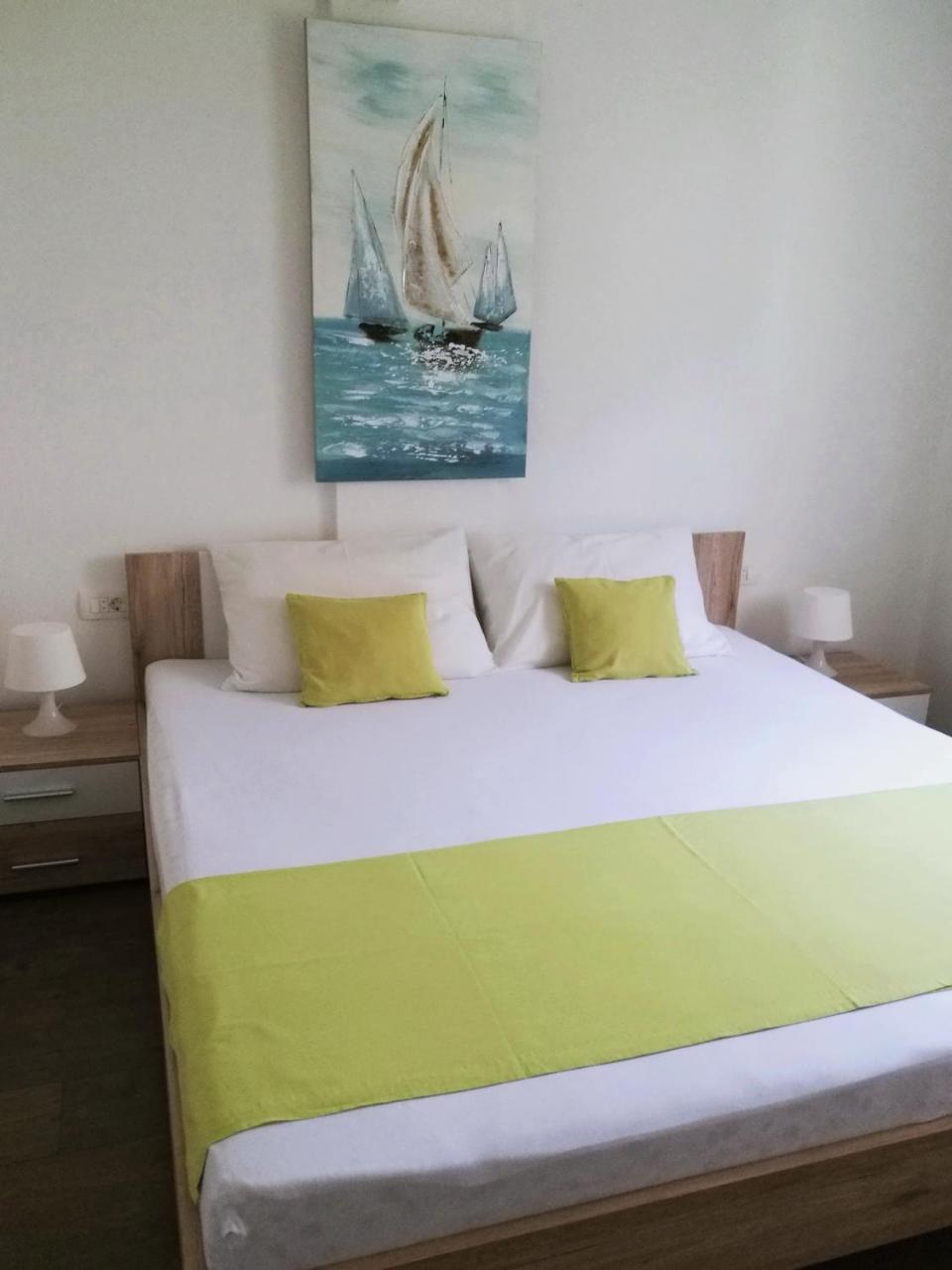 Nemira Beach Apartments Omiš Extérieur photo