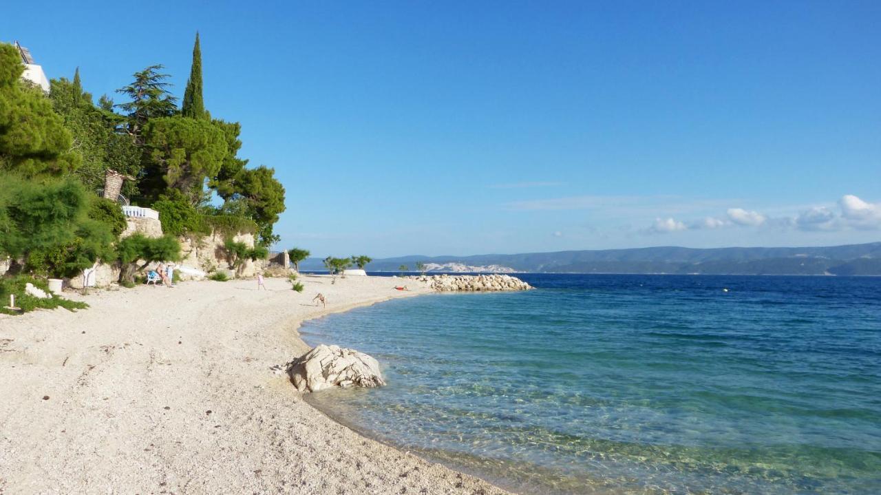 Nemira Beach Apartments Omiš Extérieur photo